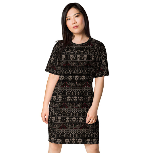 Skulls & Bats Christmas Pattern pattern on women's oversized T-shirt dress, front view
