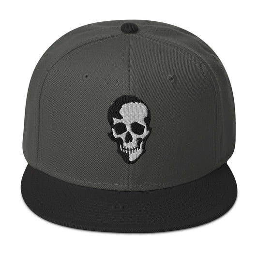 Skull embroidered snapback hat, product image 1