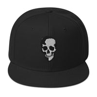 Skull embroidered snapback hat, product image 4