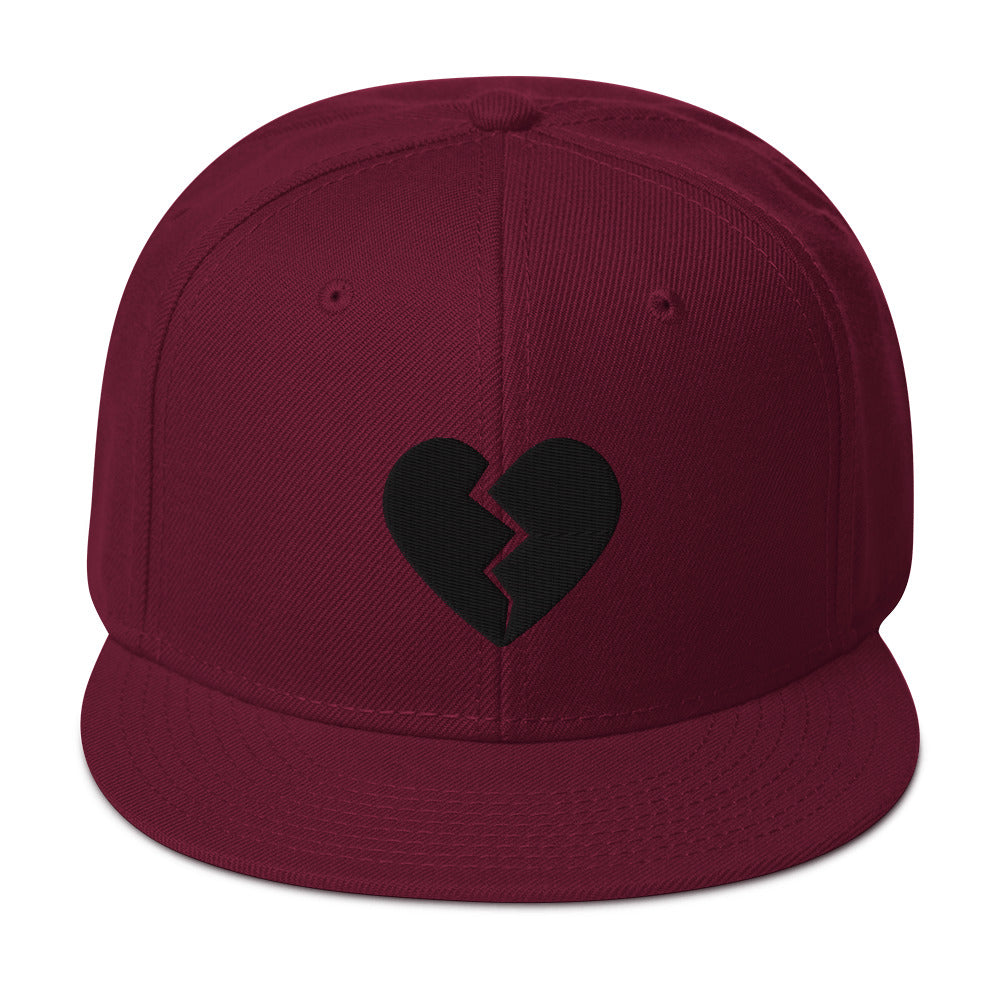 Black Broken Heart Valentines Day Embroidered Flat Bill Cap Snapback Hat