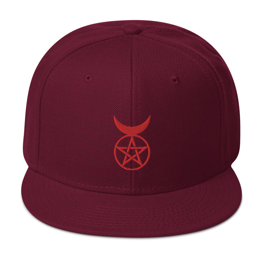 Red Horned God Neopaganism Symbol Embroidered Flat Bill Cap Snapback Hat