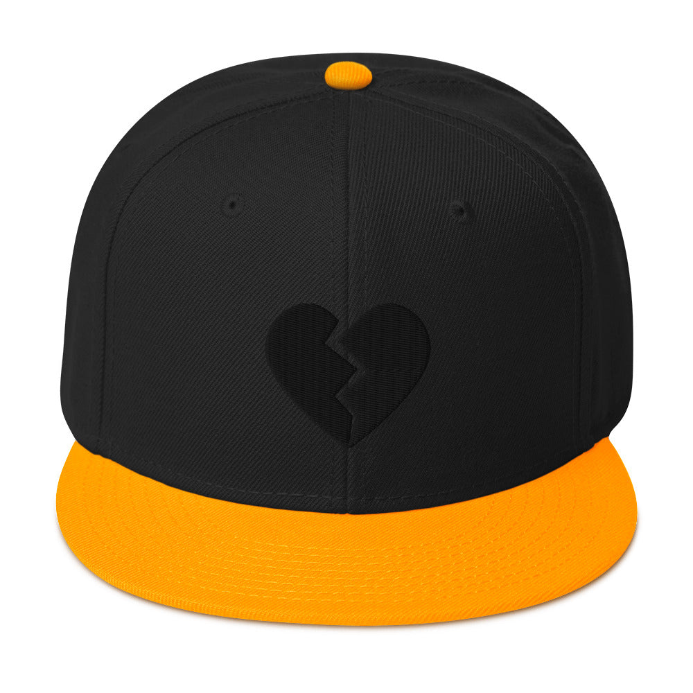 Black Broken Heart Valentines Day Embroidered Flat Bill Cap Snapback Hat