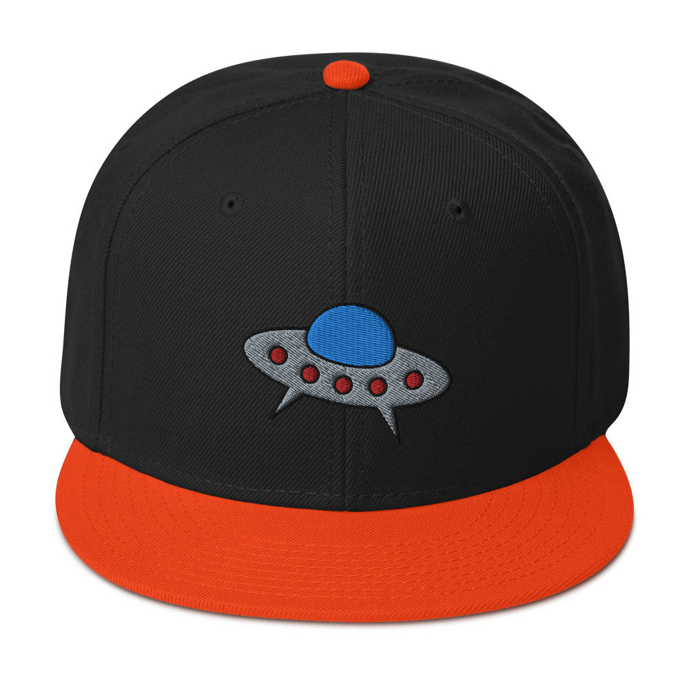 Space Alien Ship UFO Flying Saucer Embroidered Flat Bill Cap Snapback Hat