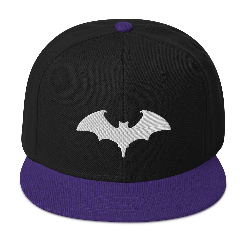 Vampire Bat Goth Style Halloween Embroidered Flat Bill Cap Snapback Hat